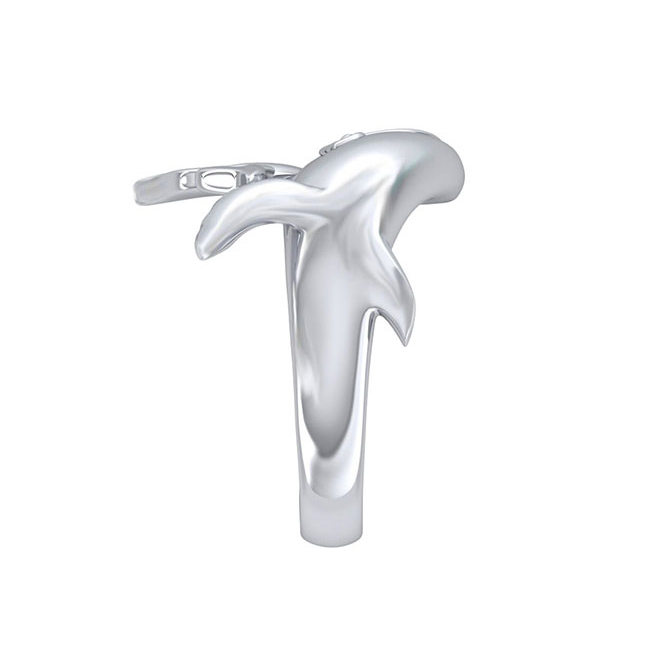 sterling silver Graceful Bull Whale ring top view